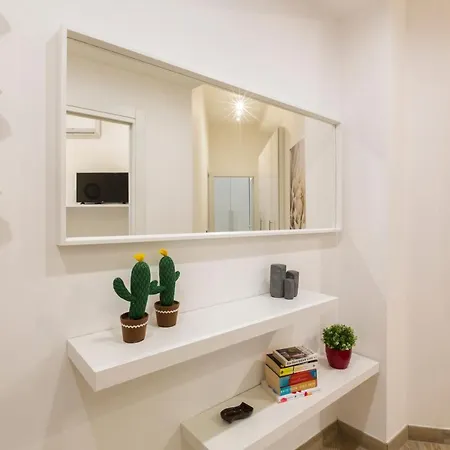 Yellow Line Apartament