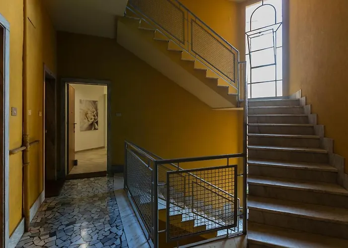Apartment Yellow Line *